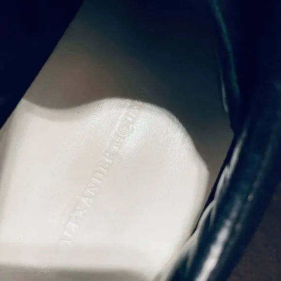 Alexander McQueen Larry Oversized Platform Sneaker Black Red Studded Strap 10 US - Picture 9 of 16